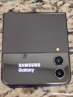 *** SAMSUNG GALAXY Z FLIP 4 ***