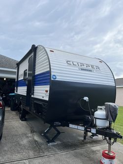 2024 Coachmen Clipper Cadet Camper