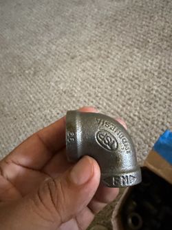 Pipe fittings