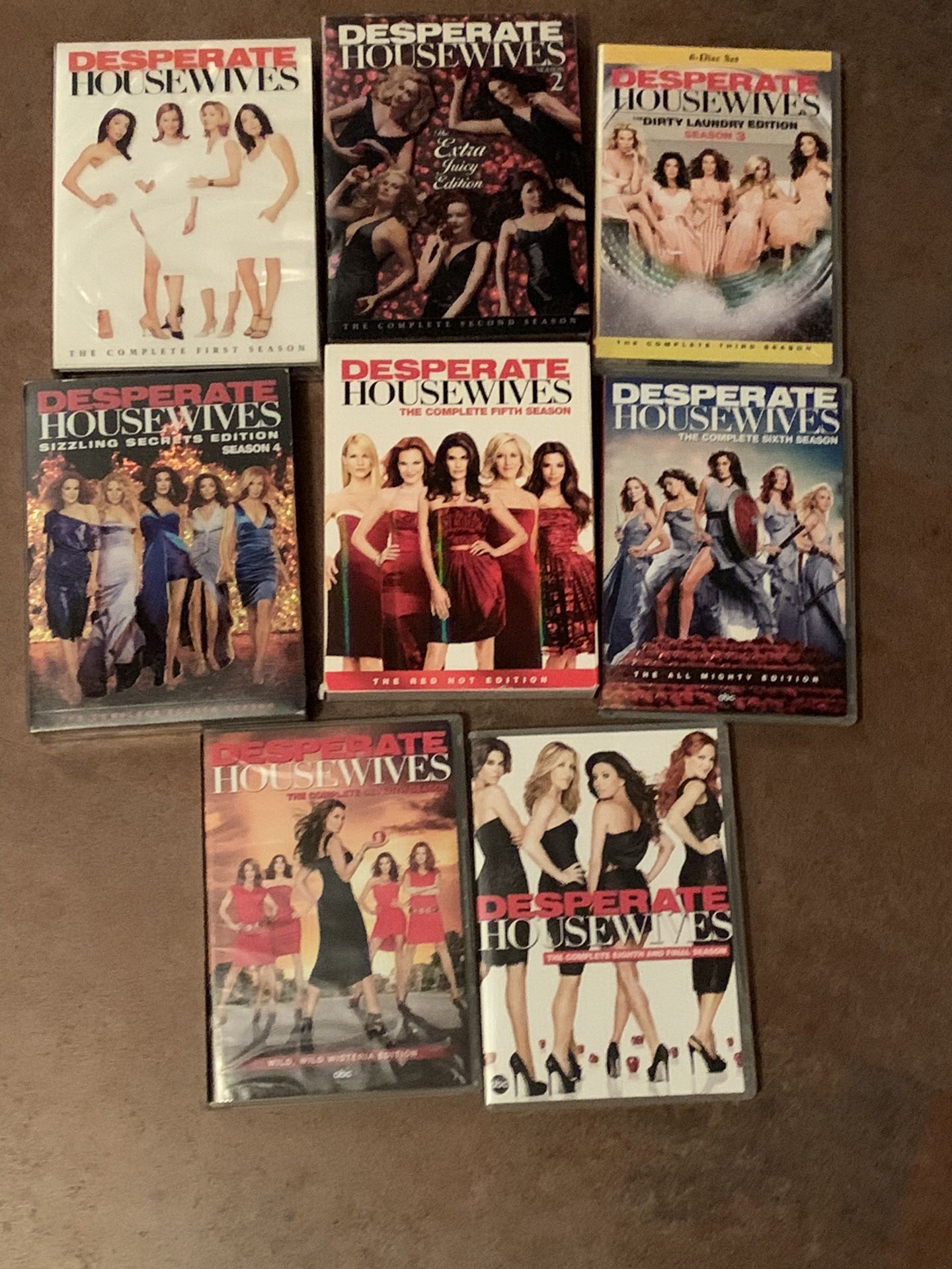 DESPERATE HOUSEWIVES complete show 8 seasons