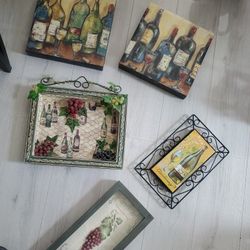 Grapes & Wine Kitchen Decor