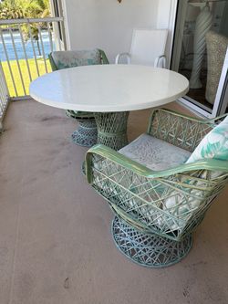 Vintage Spun Fiberglass Patio Dining Set