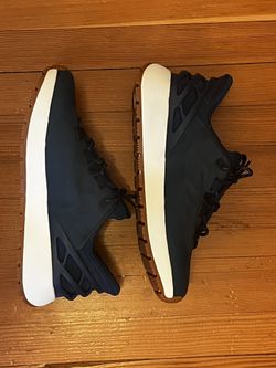 New! Kiziks Slip-on Shoes 10.5M / 12.5W