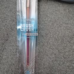 2 Eyeshadow Palettes