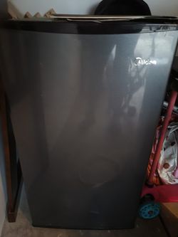Whirlpool wgd45ss bar fridge online