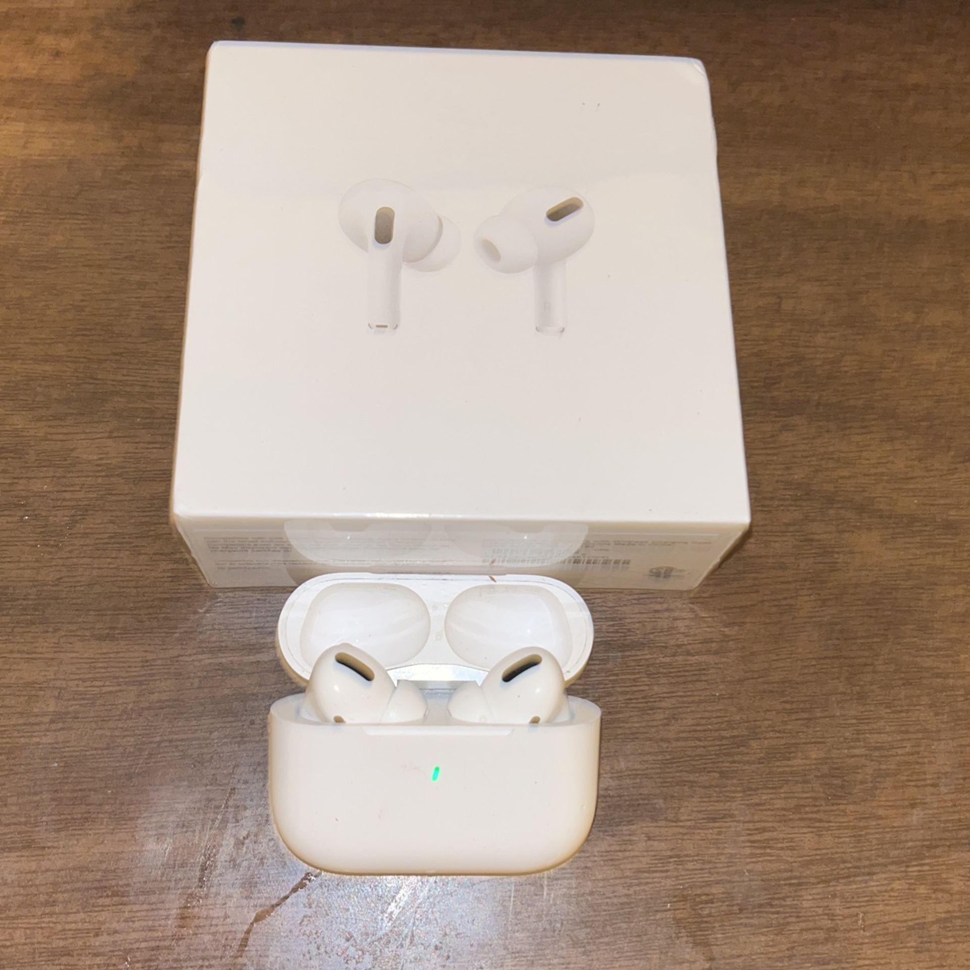 AirPods Pro 75$