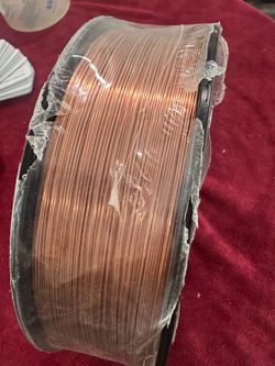 Lincoln Electric 12.5-lb 0.035-in All positions MIG wire B3)