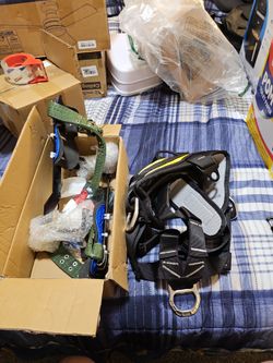 Complete set climbing gaffs