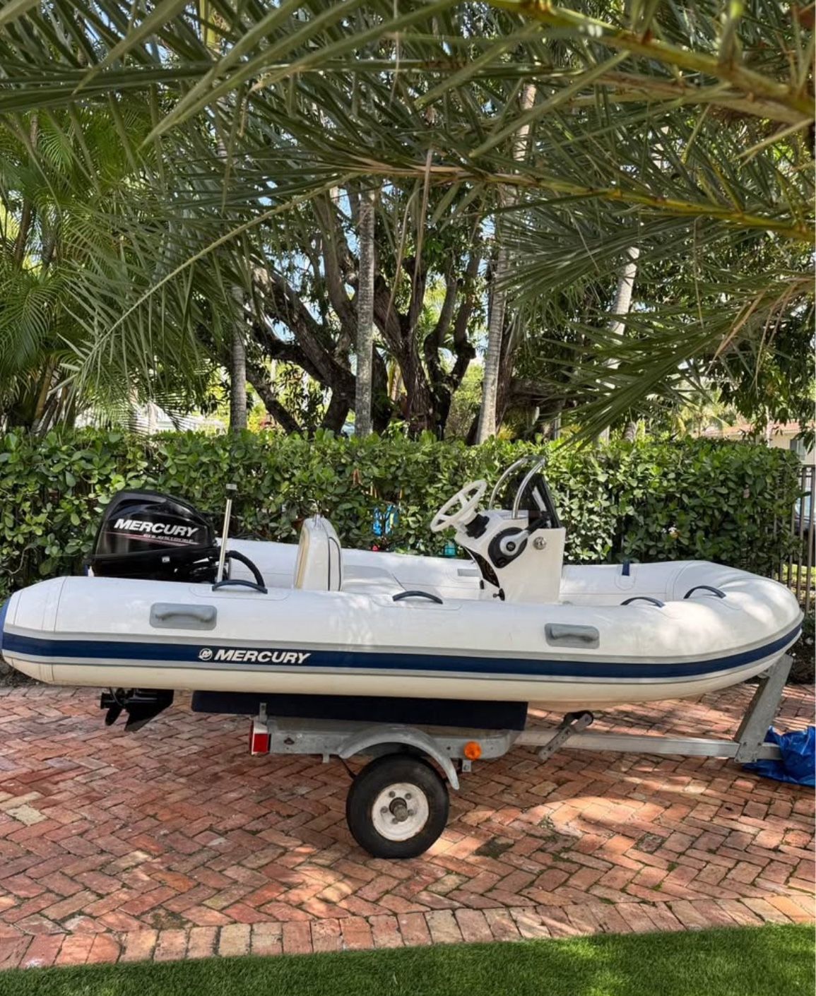 2014 Mecury 350 M Inflatable