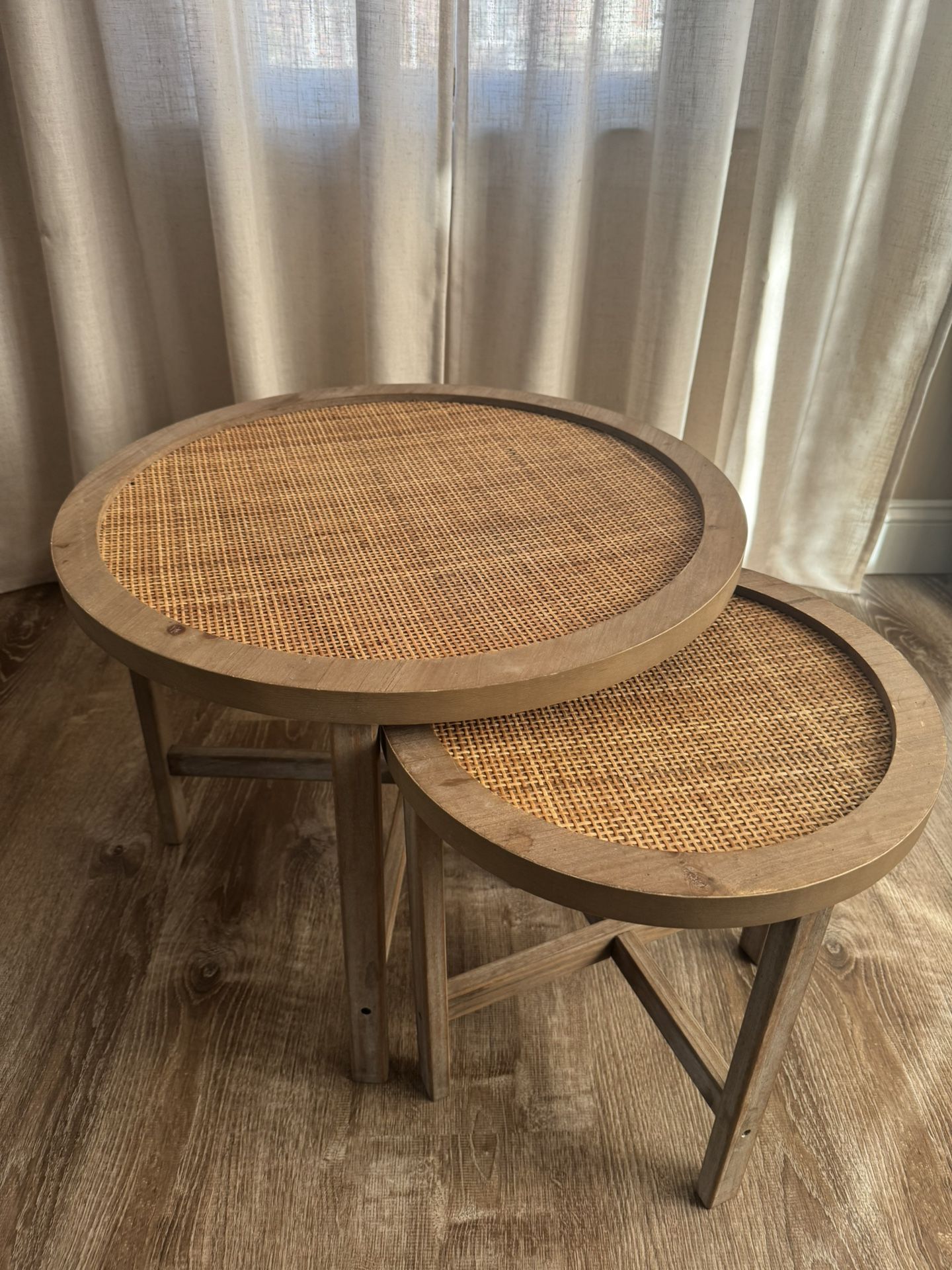 Nesting Coffee Tables Set Of 2