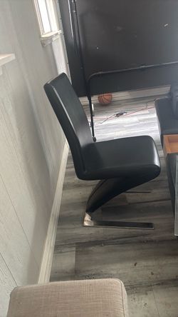 2 chairs