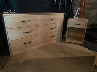 6-drawer dresser and side table