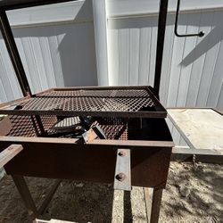 B wolf School Grill 