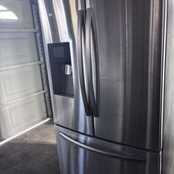 Samsung Fridge in good conditions 