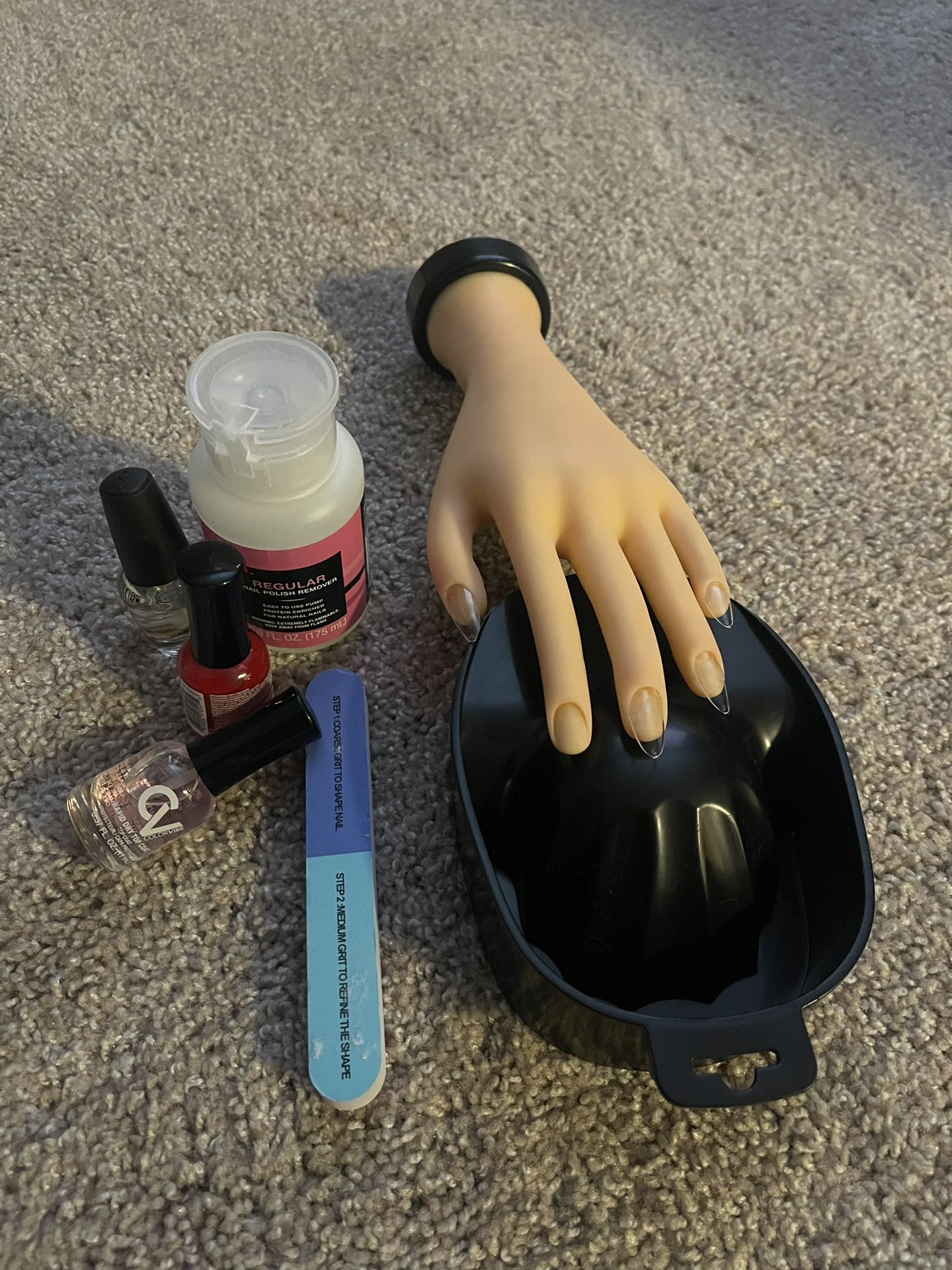 Mannequin Hand Set Up With Bowl Extra Items