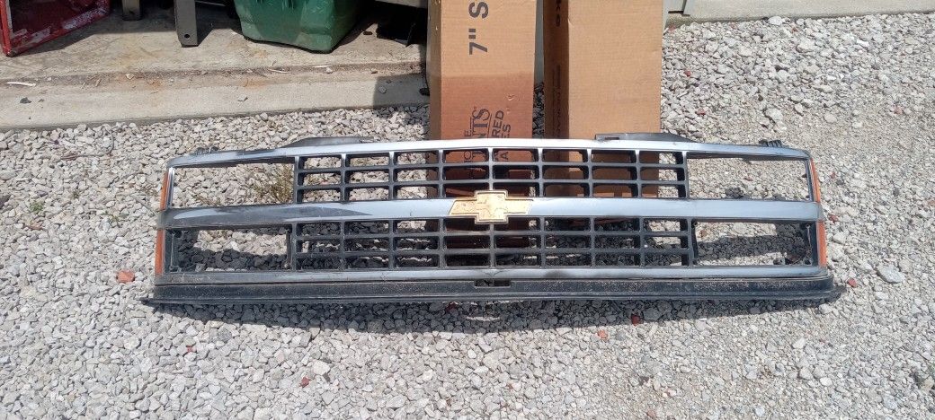 90s Chevy Grill