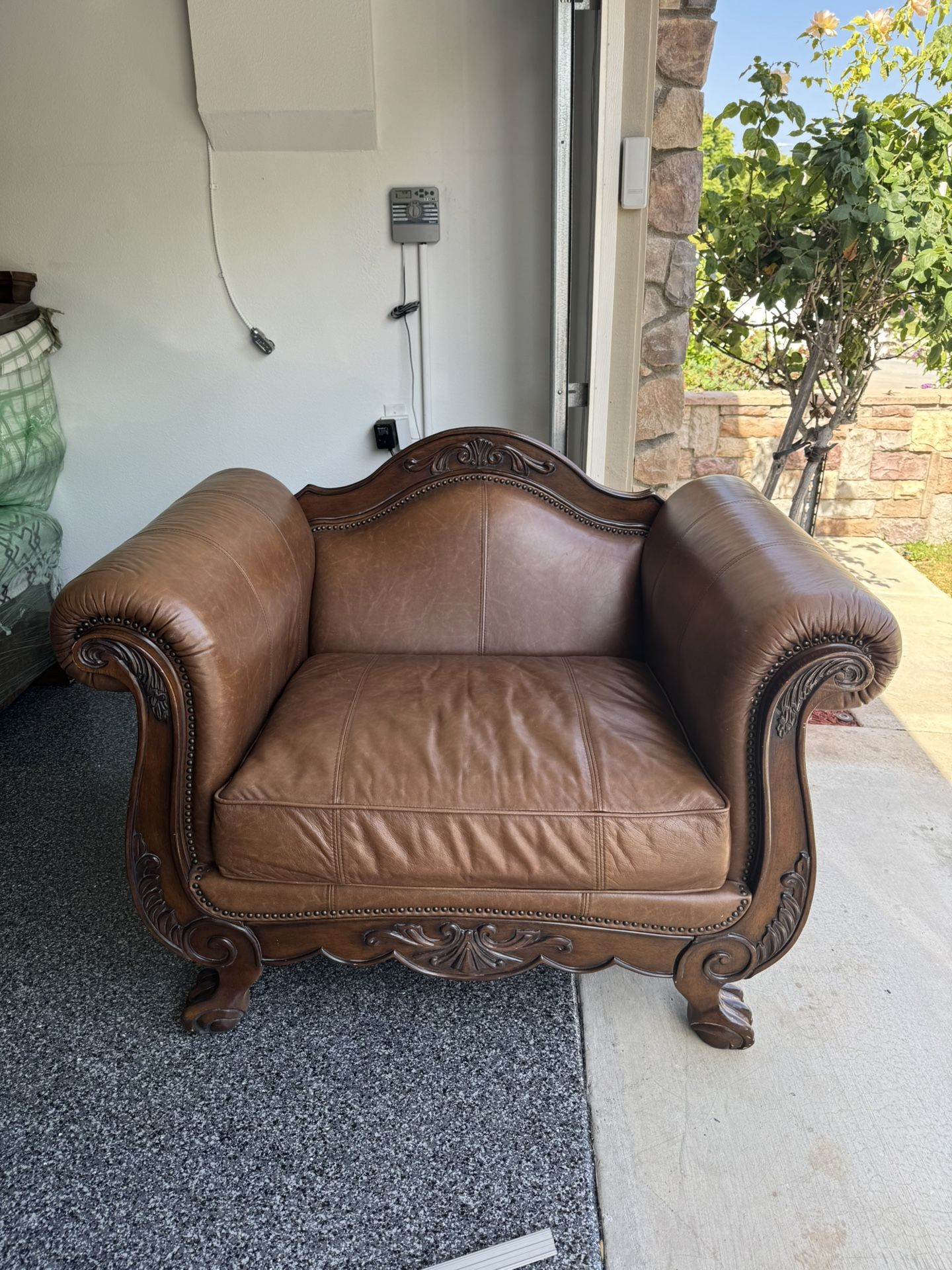 Leather Couch Set