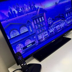 Samsung TV 32” Roku Included 