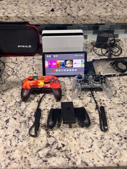 Nintendo Switch OLED (READ DESCRIPTION)