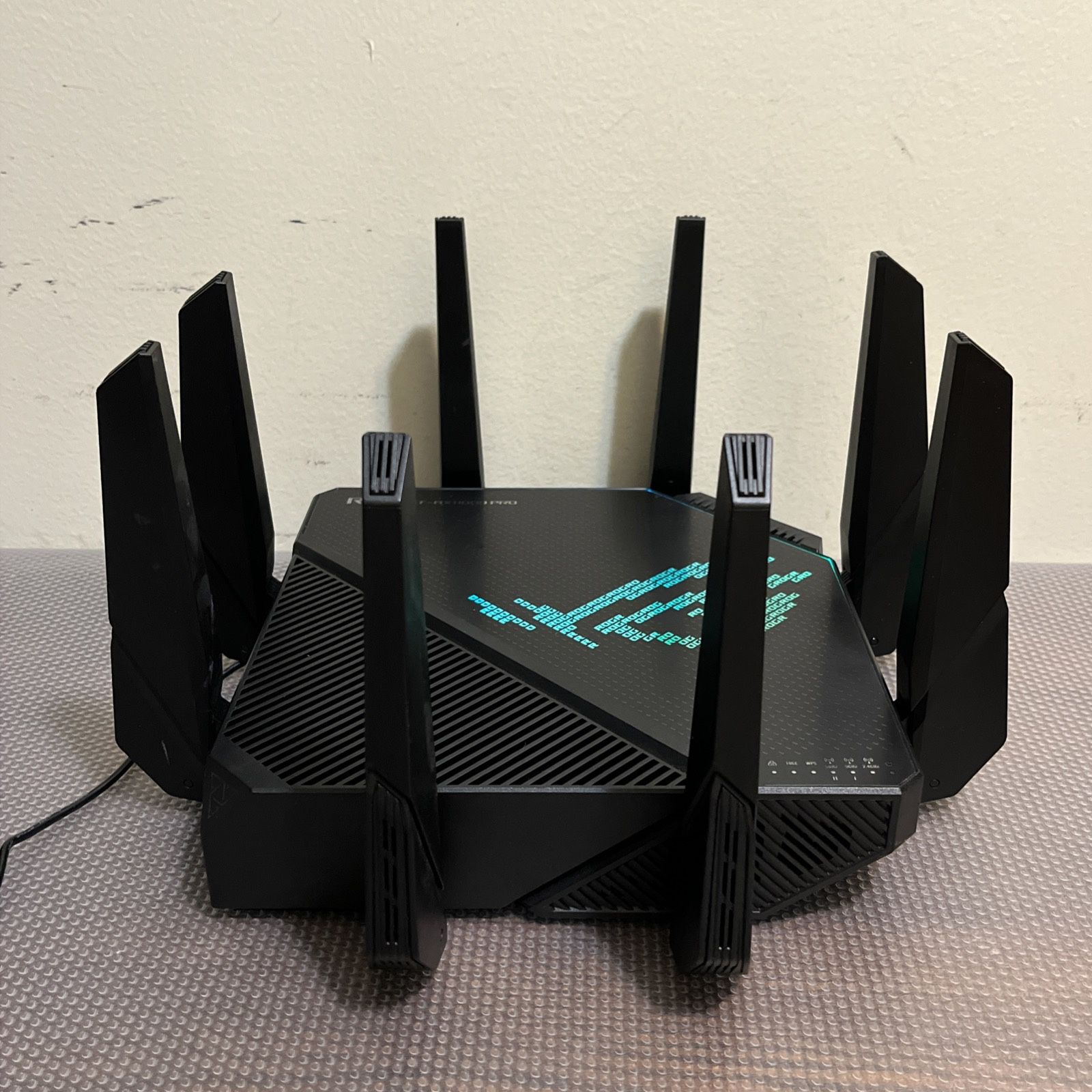 ASUS ROG Rapture GT-AX11000 Pro Tri-Band WiFi 6 Gaming Router - 2.5G WAN Port