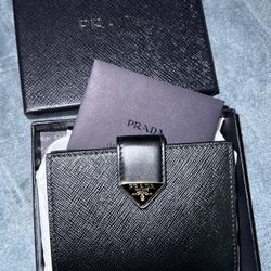 Prada Wallet 