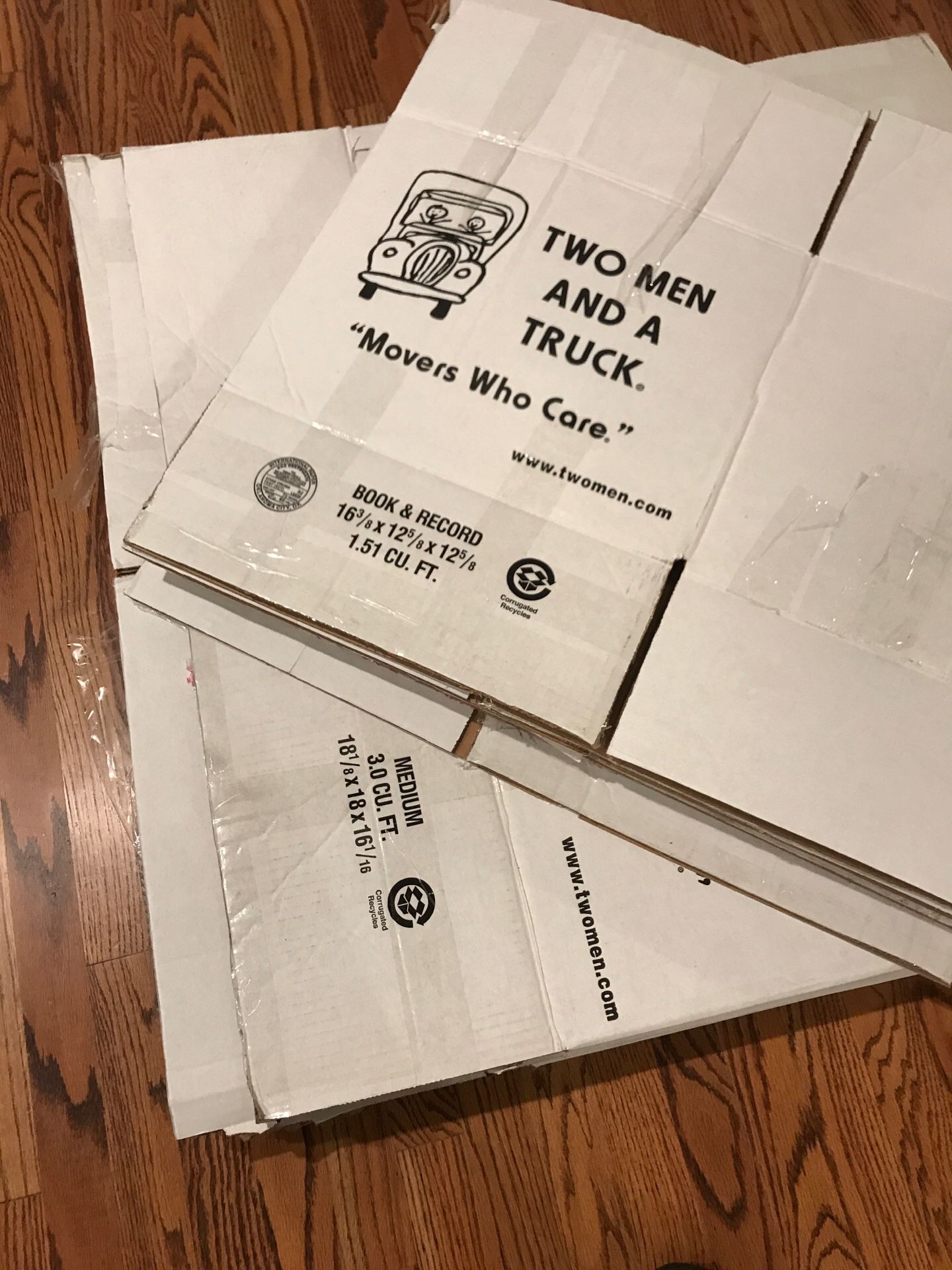 12 Moving Boxes