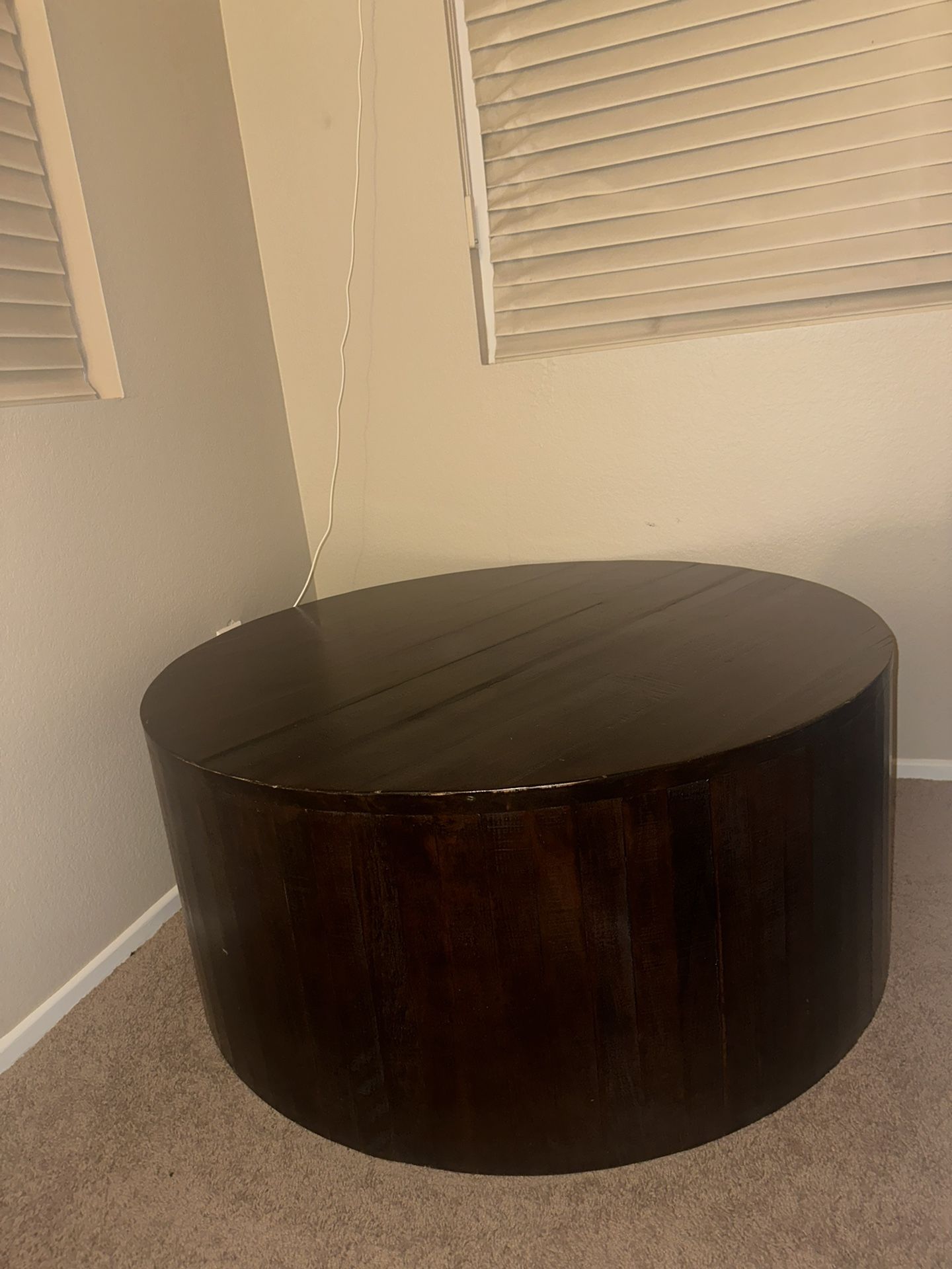 ! Brand New ! Round Dark Wood Coffee Table 