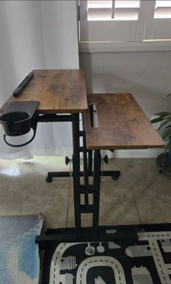 Standing desk