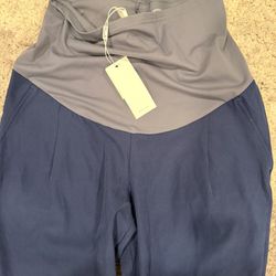 Maternity Pants Size M