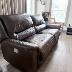 Mathis Leather Electric reclining Oversized Loveseat