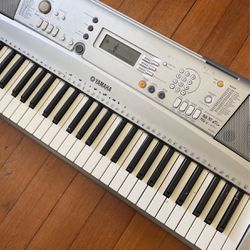 Yamaha YPT-300 Great Working Condition!! Make An Offer