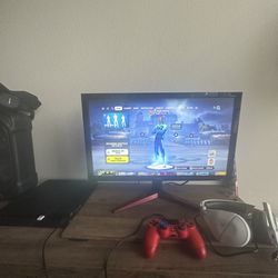 Ps4 SLIM for Sale in perfect Condition 