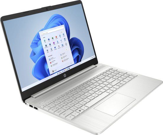 Brand New HP 15.6" Touchscreen Laptop i3 11th Gen. 8GB Ram/256 SSD Silver