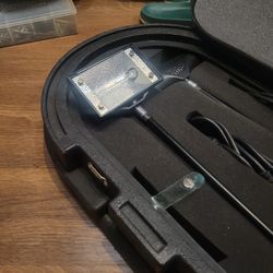 2 Halogen Spotlights (Very bright)