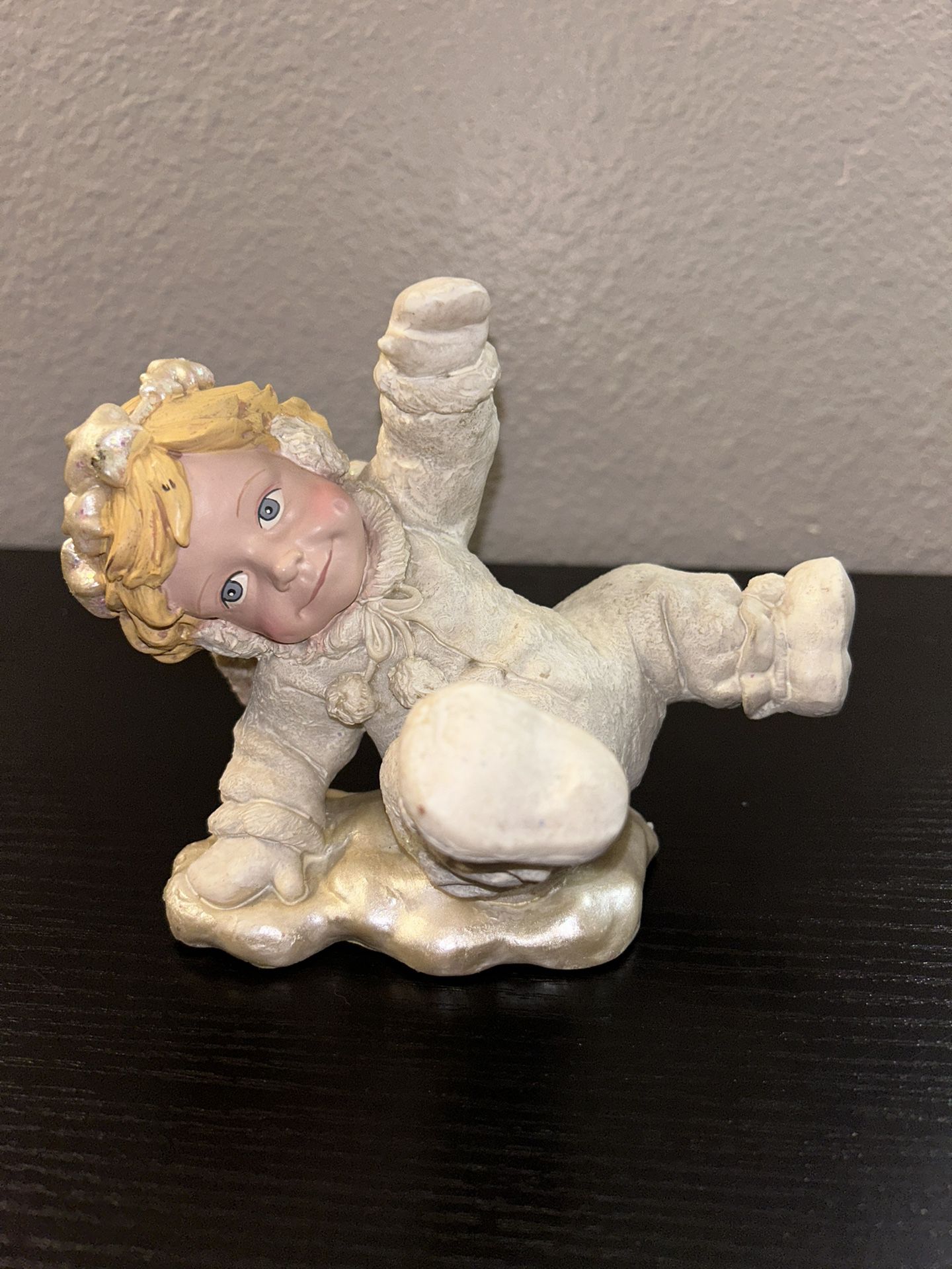 Vintage Snow Angel Figurine 1994 Beige with Sparkles Playing on Ground 5x7”