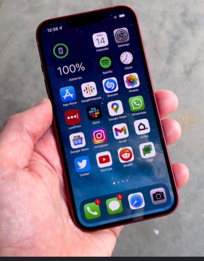 iPhone 13