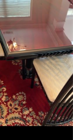 Elegant Mahogany Top Dining Table Black Lacquer with Chairs
