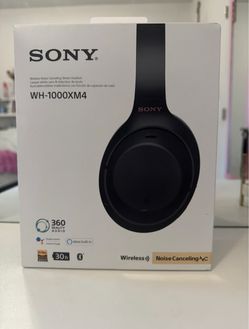 Sony XM4 headphone