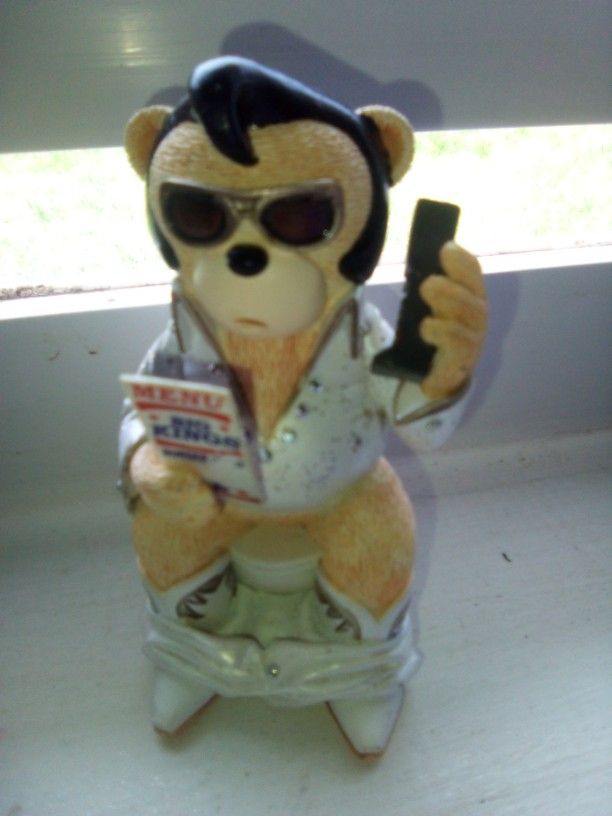 Rare " BAD TASTE BEAR " DRESSED AS ELVIS