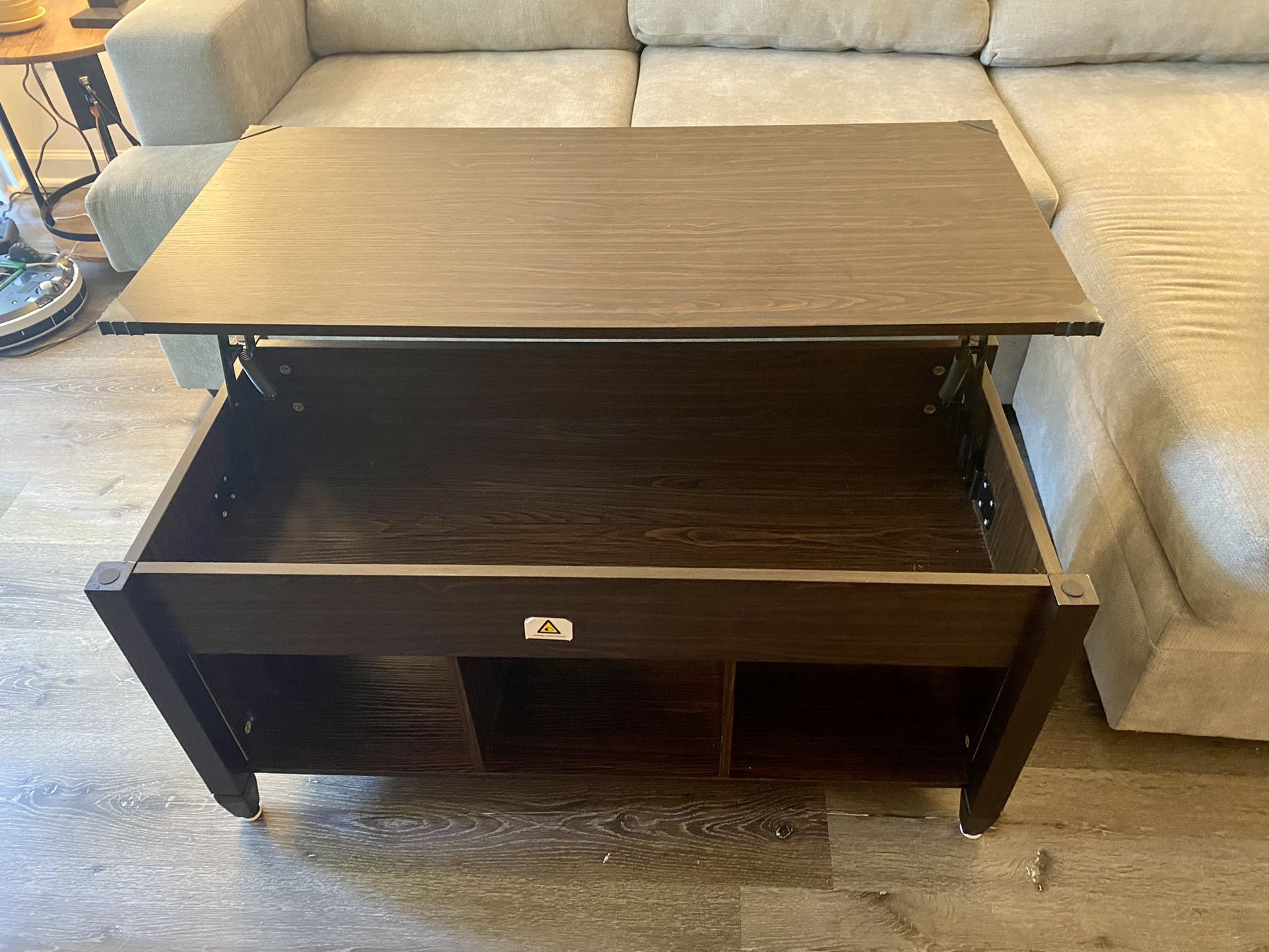 Coffee Table With Lift Top