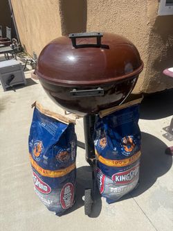 Bbq grill and wood char