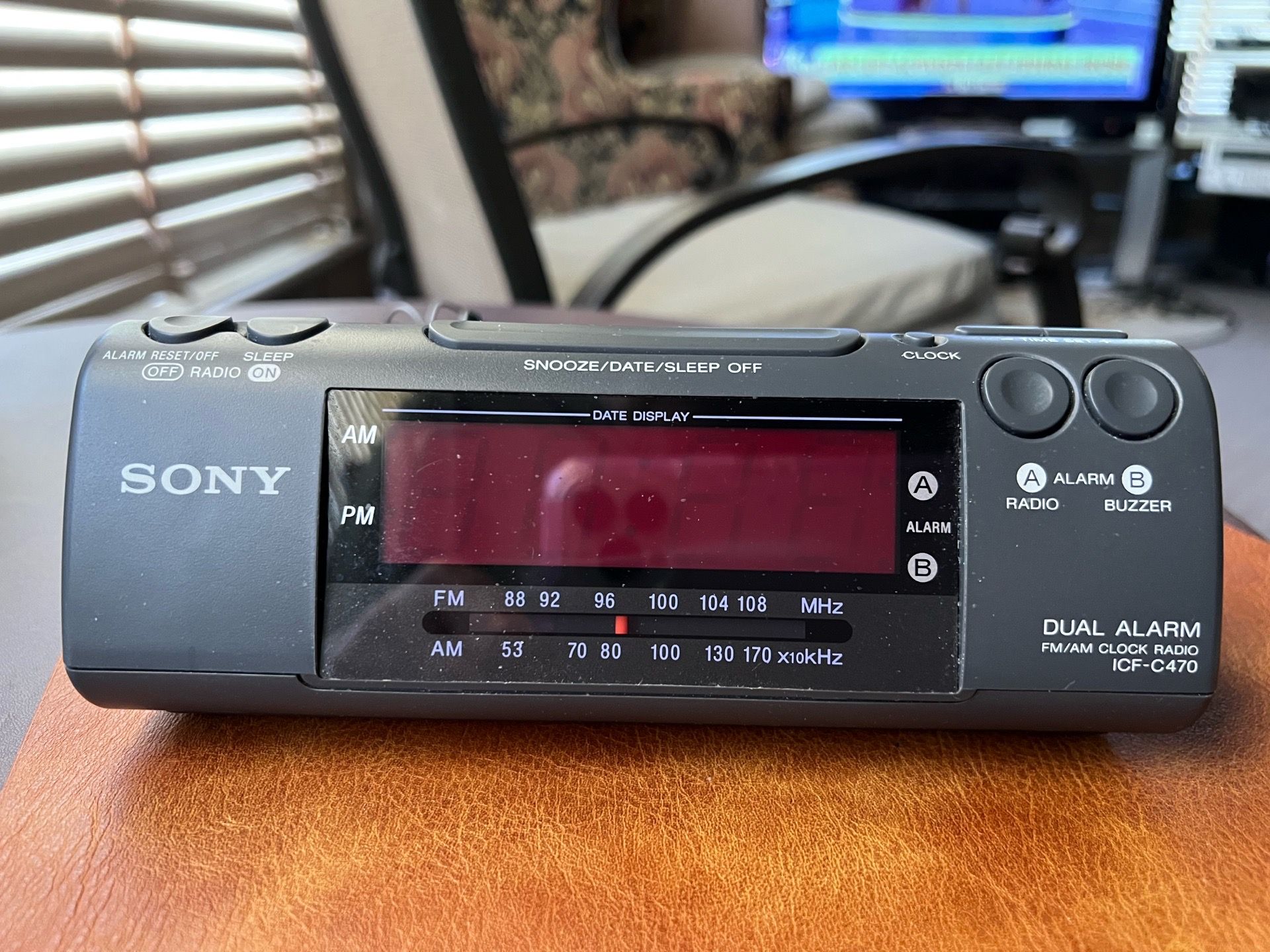 Sony AM-FM Duel alarm clock. Model number ICF-C470.