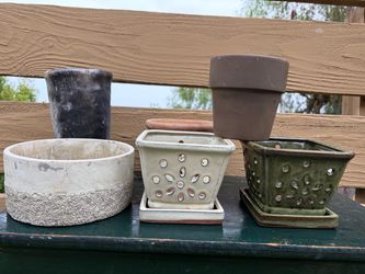6 ceramic pots for only 15 dollars