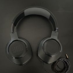 JBL wired headphones