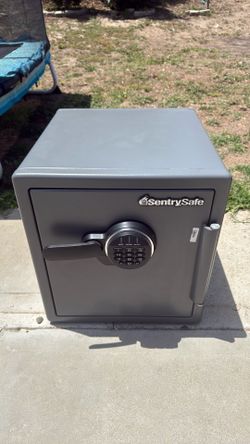 Fire safe box -