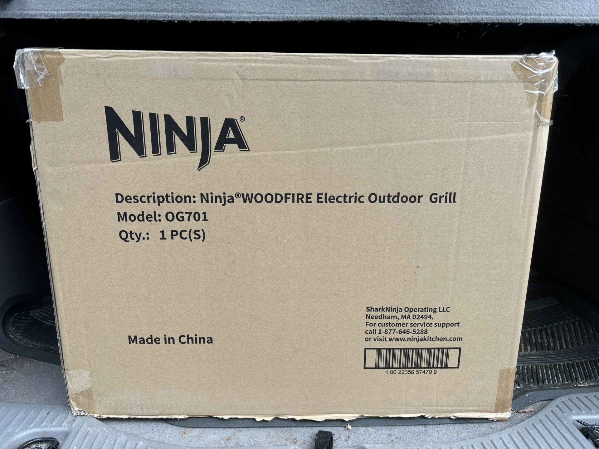 $250 - OBO = Never Used - Ninja Woodfire Outdoor Grill & Smoker, 7-in-1 Mastergrill, BBQ Smoker & Air Fryer