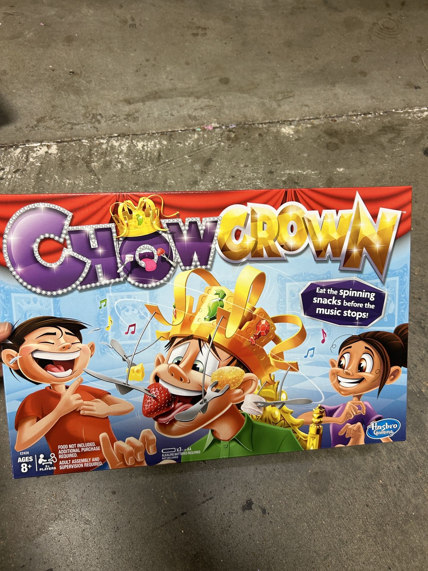 NWT Chow Crown toy 