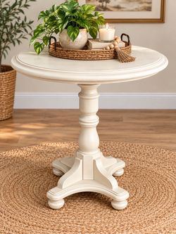 Pedestal table
