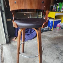 2 Bar Stools