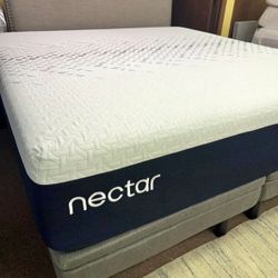 Nectar Luxe Memory Foam Mattress (King Size) *LIKE NEW